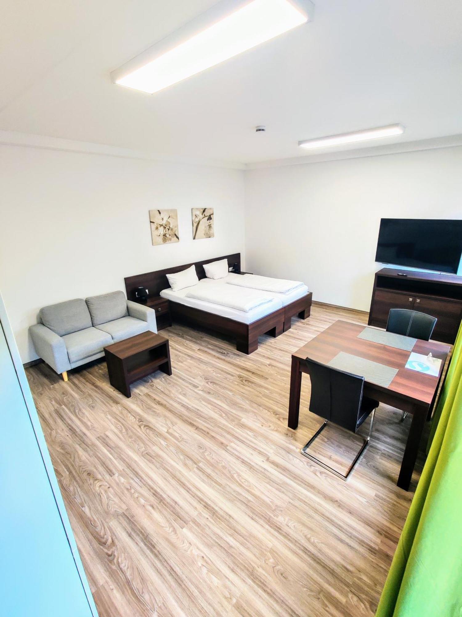 Boardinghouse - Stadtvilla Budget Schweinfurt Luaran gambar