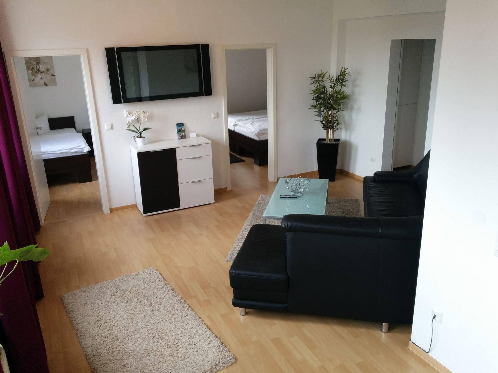 Boardinghouse - Stadtvilla Budget Schweinfurt Luaran gambar