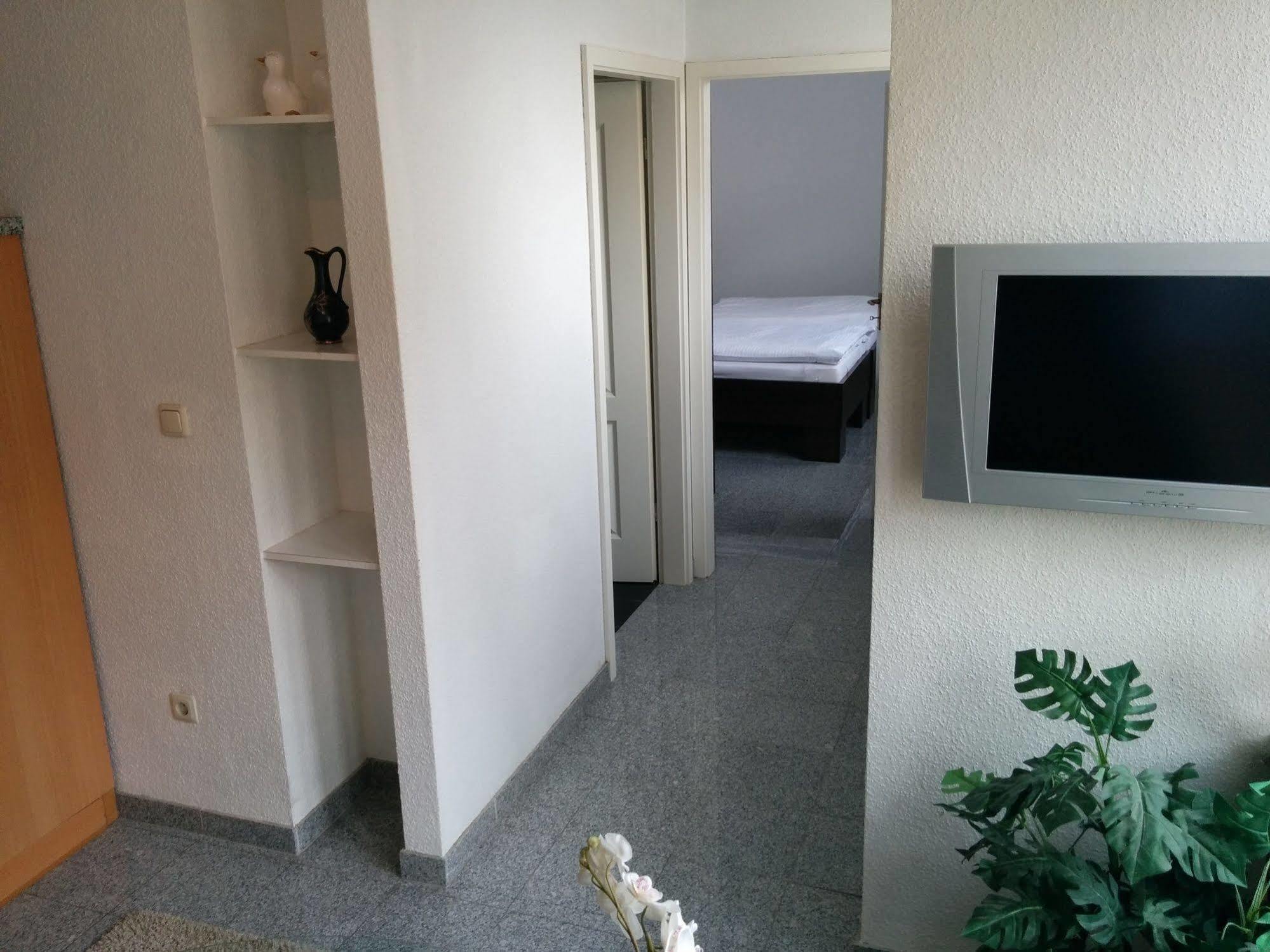 Boardinghouse - Stadtvilla Budget Schweinfurt Luaran gambar
