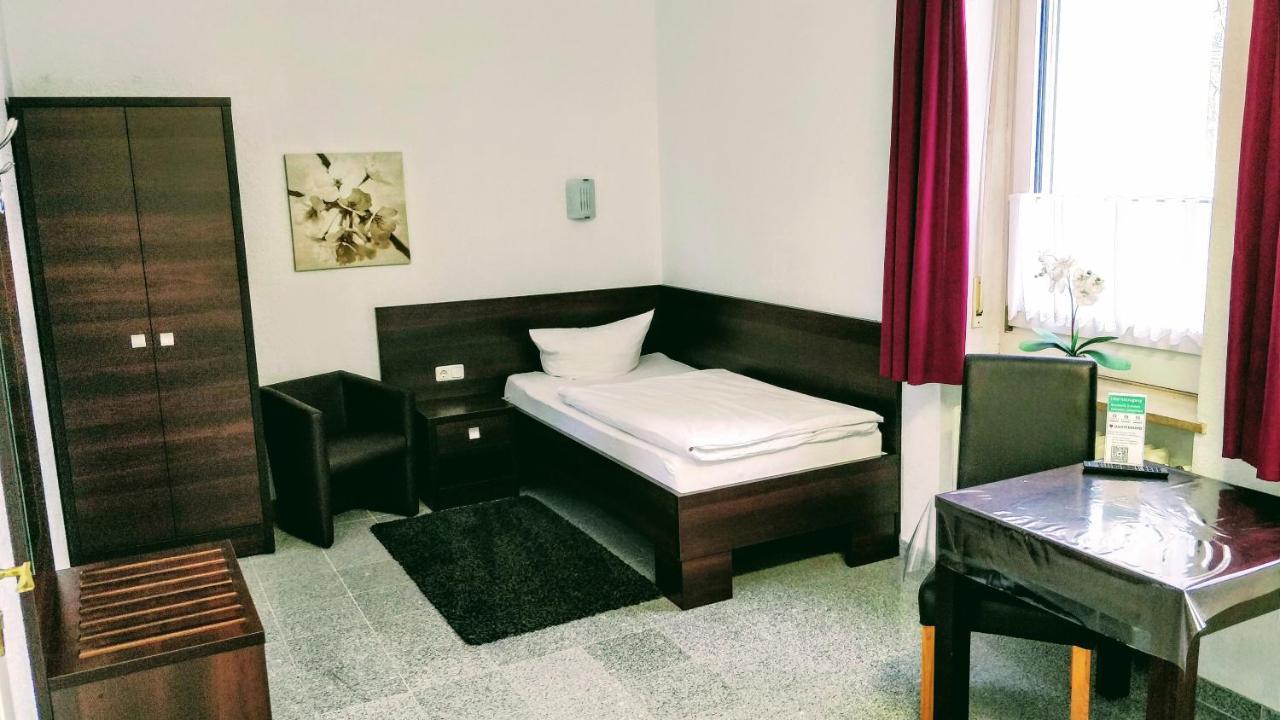 Boardinghouse - Stadtvilla Budget Schweinfurt Luaran gambar